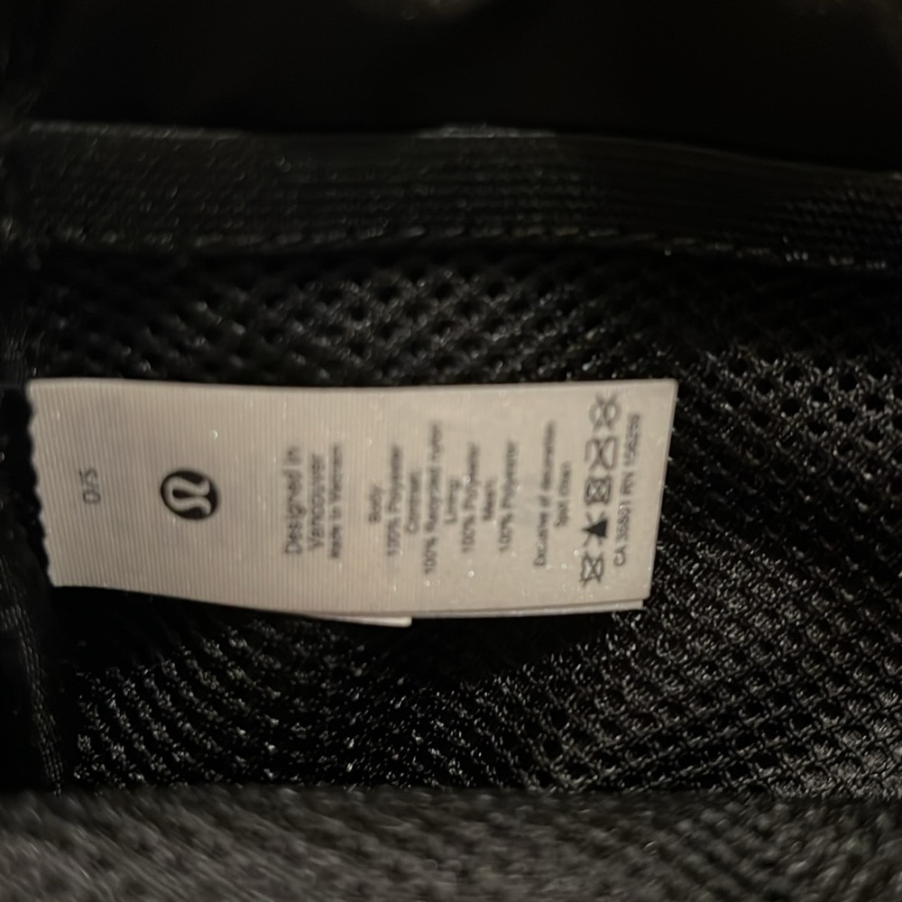 Lululemon Everywhere Fleece Belt Bag 1L - Picture 11 of 11